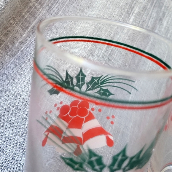 🎄(7) Vintage Holly Berry Christmas Jingle Bells Tumblers Glasses Red White New - Picture 15 of 16